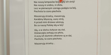 Powiększ grafikę: 11-listopada-654862.jpg