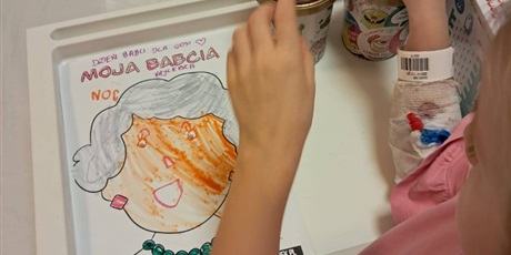 Powiększ grafikę: dzien-babci-i-dziadka-586530.jpg