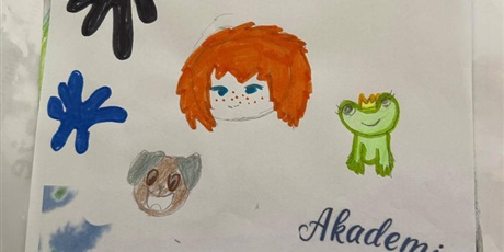 Powiększ grafikę: dzien-pisarzy-678860.jpg