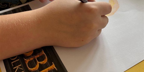 Powiększ grafikę: dzien-pisarzy-678864.jpg