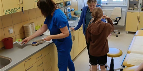 Powiększ grafikę: dzien-pracownikow-ochrony-zdrowia-687644.jpg