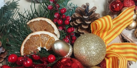 Powiększ grafikę: kiermasz-swiateczny-664278.jpg