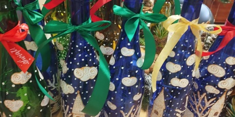 Powiększ grafikę: kiermasz-swiateczny-664282.jpg