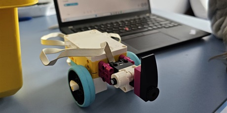 Lekcja informatyki z lego.