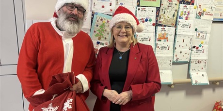 Powiększ grafikę: mikolaj-z-zarzadu-wojewodztwa-pomorskiego-664215.jpg