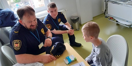 Powiększ grafikę: odwiedziny-strazy-miejskiej-694565.jpg