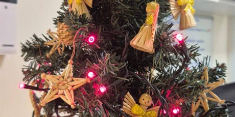 Powiększ grafikę: ozdoby-swiateczne-664274.jpg