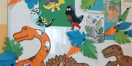 Powiększ grafikę: swiat-dinozaurow-678875.jpg