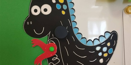 Powiększ grafikę: swiat-dinozaurow-678876.jpg