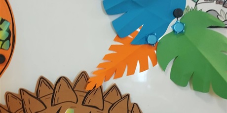 Powiększ grafikę: swiat-dinozaurow-678877.jpg