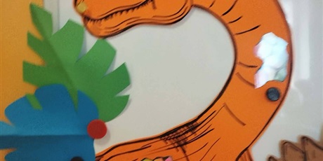 Powiększ grafikę: swiat-dinozaurow-678878.jpg